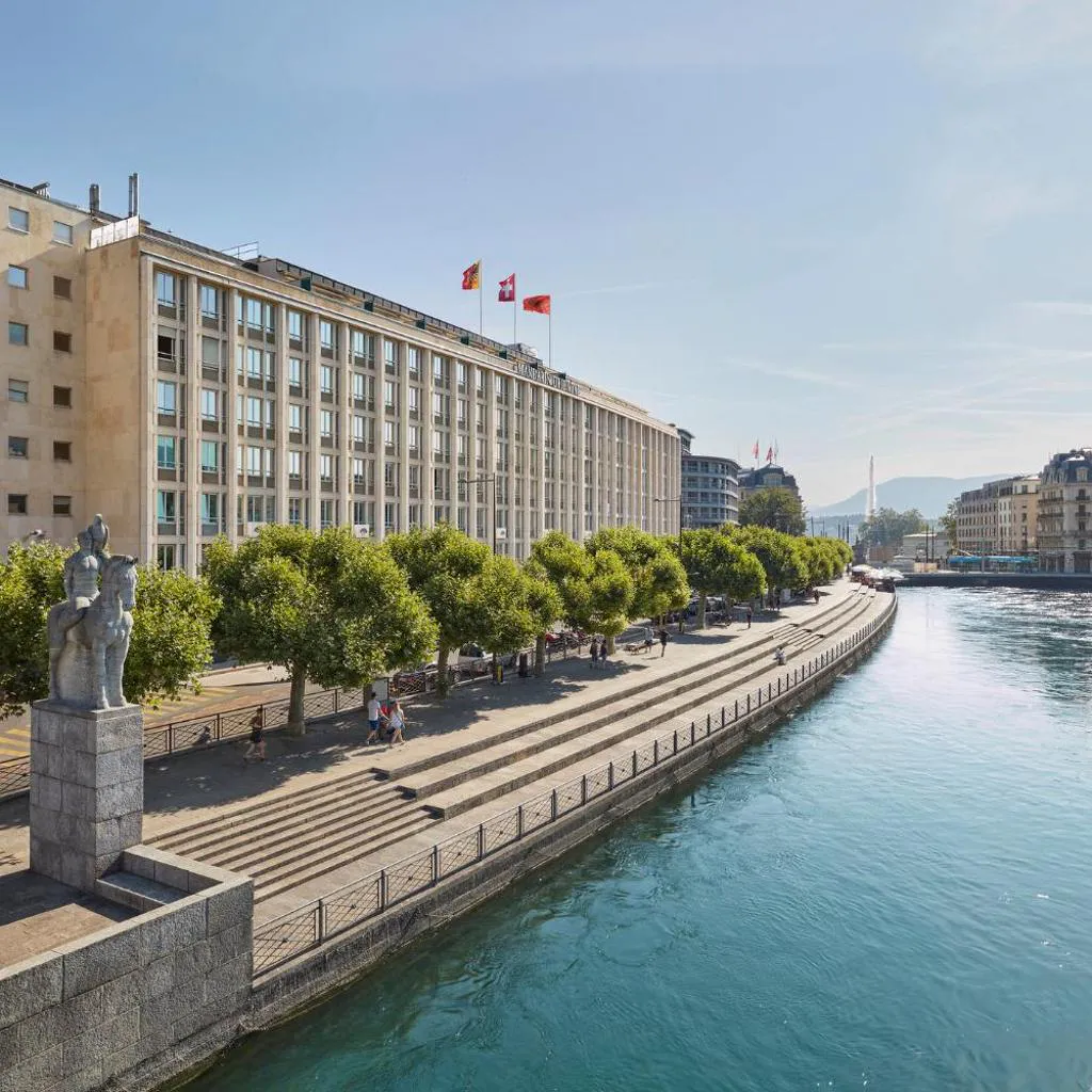 Photograph of Mandarin Oriental, Geneva