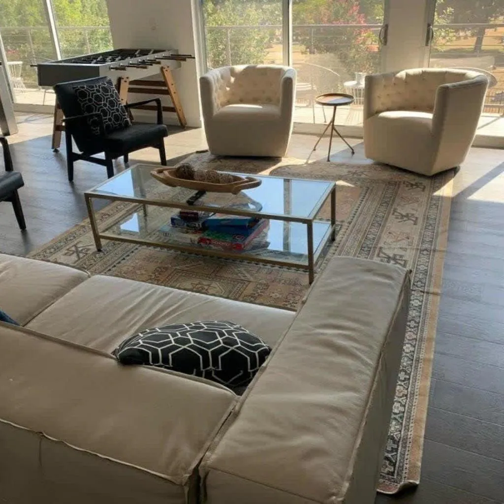 Photograph of Tailgate Penthouse 2 Blocks from UT Stadium