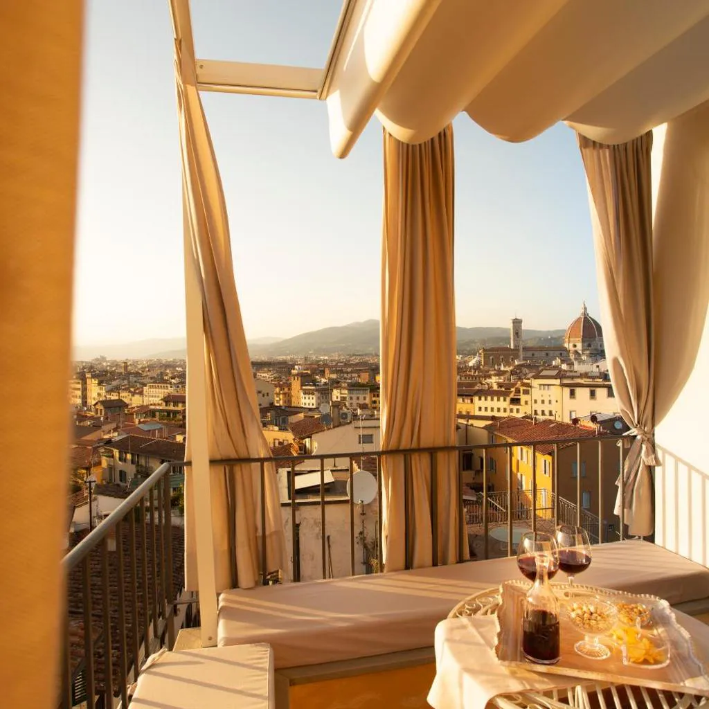 Photograph of Il Miraggio Home Tower QK Costa 58 Rooftop