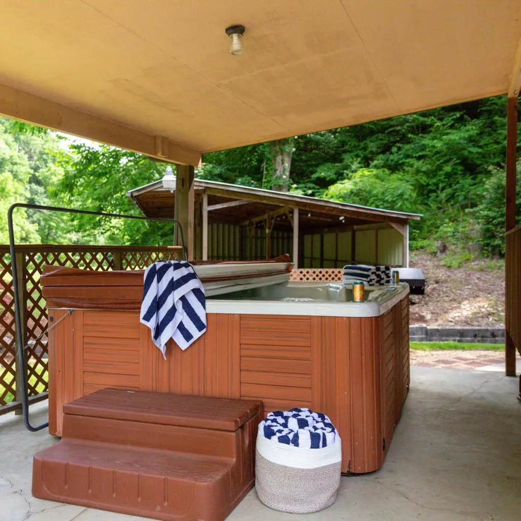 Photograph of 2 Mi to Dtwn: Spacious Gatlinburg Home w/ Hot Tub!