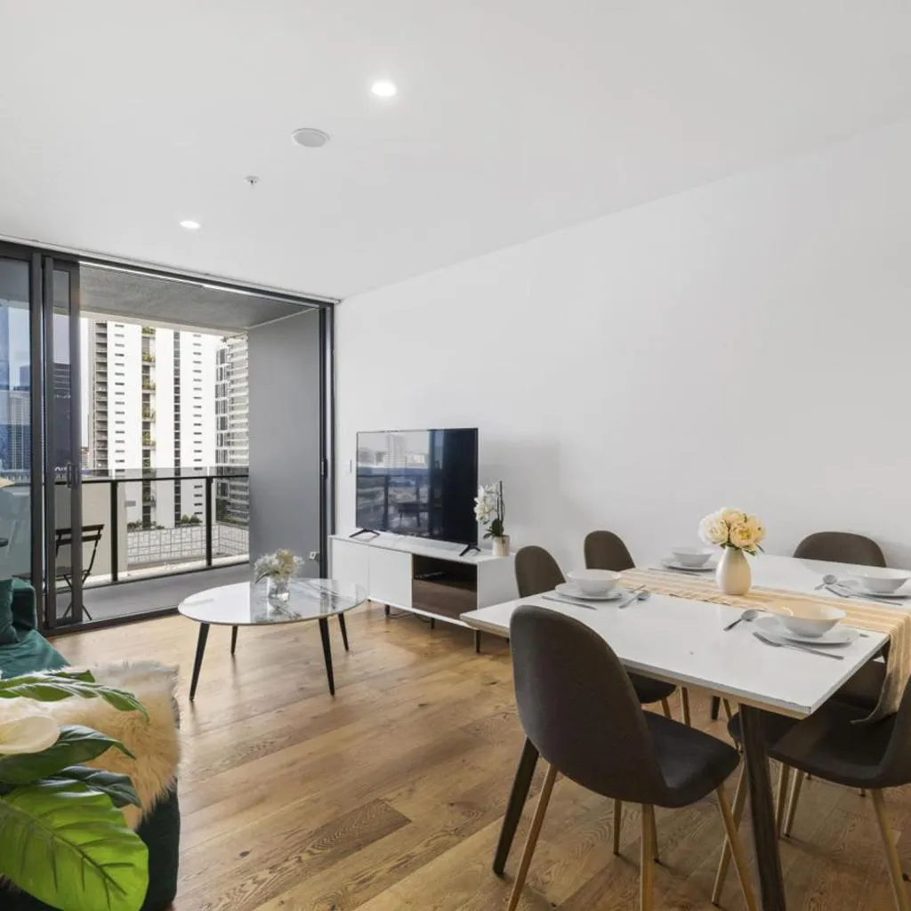 Photograph of Big and Modern 3BR SouthBank