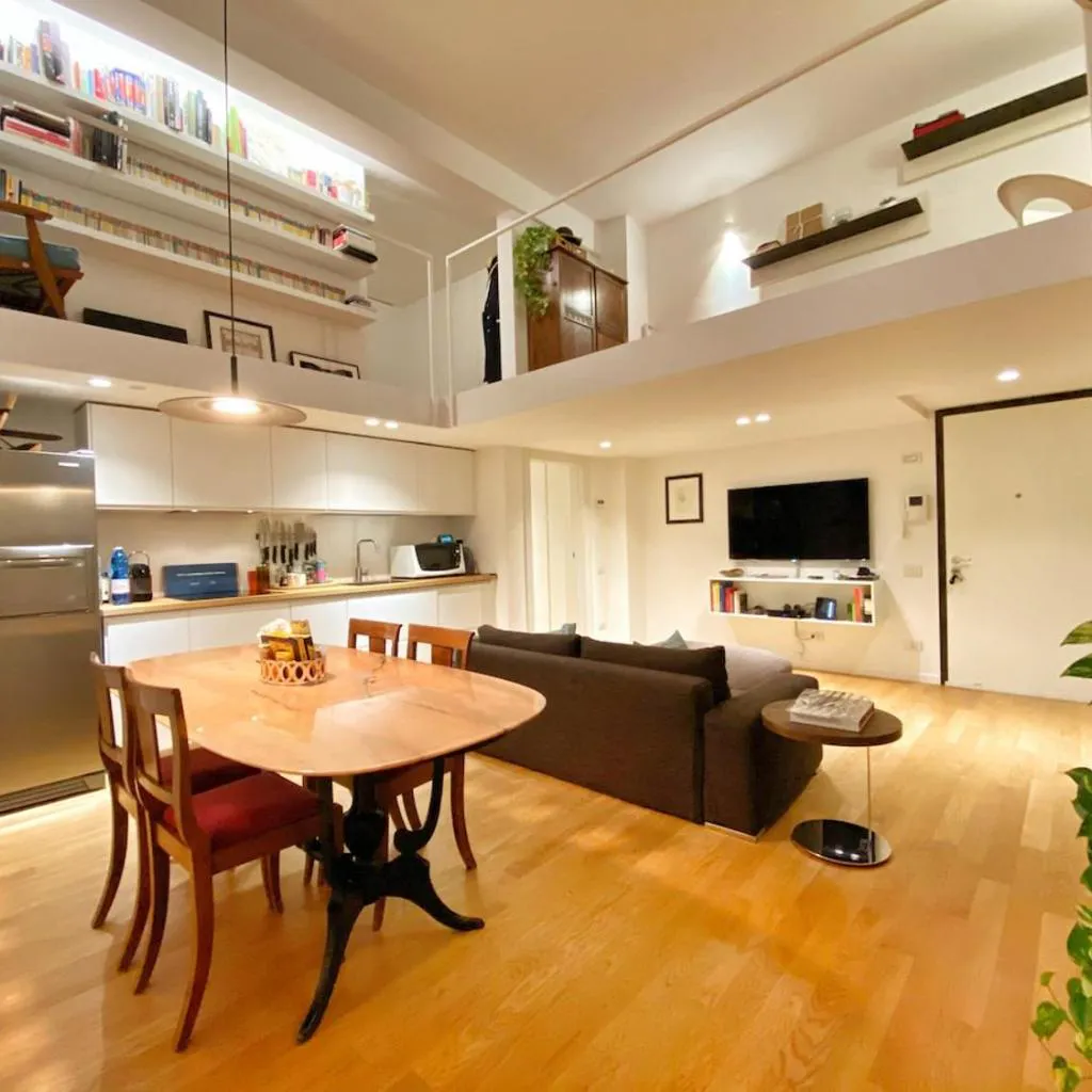 Photograph of Design loft in the Navigli-Forum area with private parking