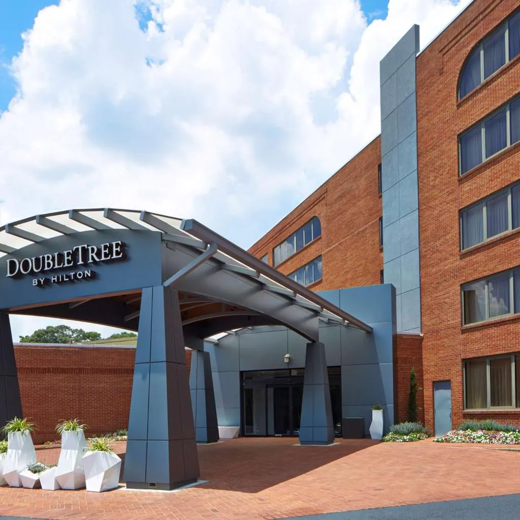 Photograph of Doubletree By Hilton Atlanta Perimeter Dunwoody