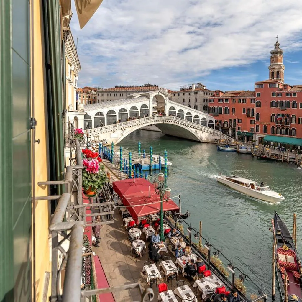Photograph of Domus Rialto Balcony best view on the Grand Canal