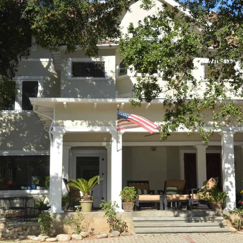 Photograph of Arroyo Vista Inn