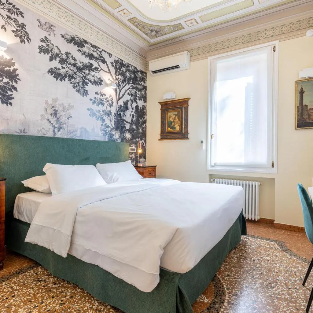 Photograph of BolognaRoomscom - Villa Bottrigari