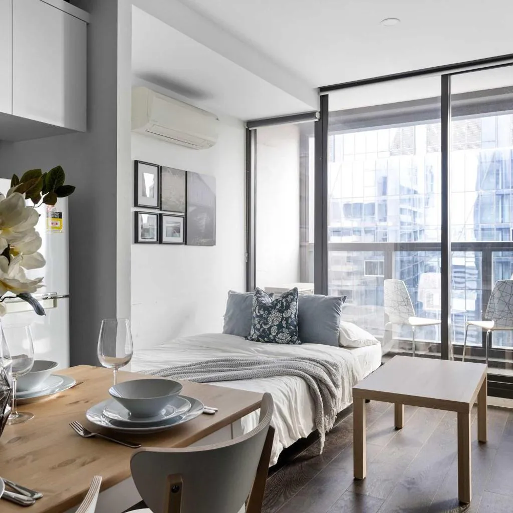 Photograph of Stylish Pet-Friendly 2BR Walk to Southern Cross