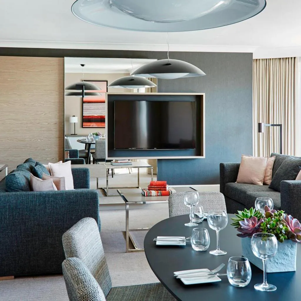 Photograph of London Marriott Maida Vale