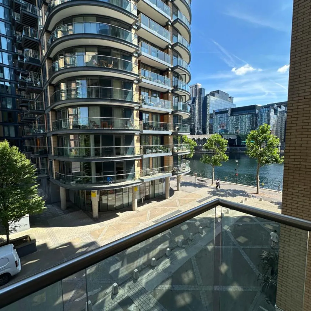 Photograph of Canary Wharf - Luxury Apartments