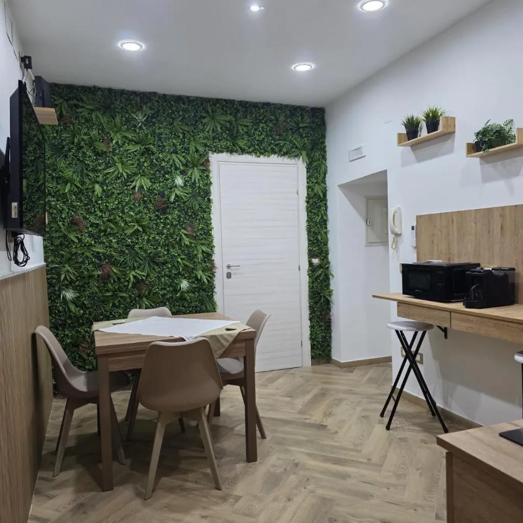 Photograph of Cuore di Napoli Home Suite