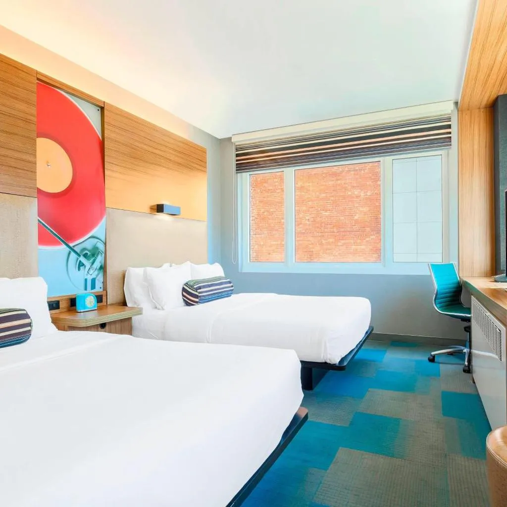 Photograph of Aloft by Marriott Harlem