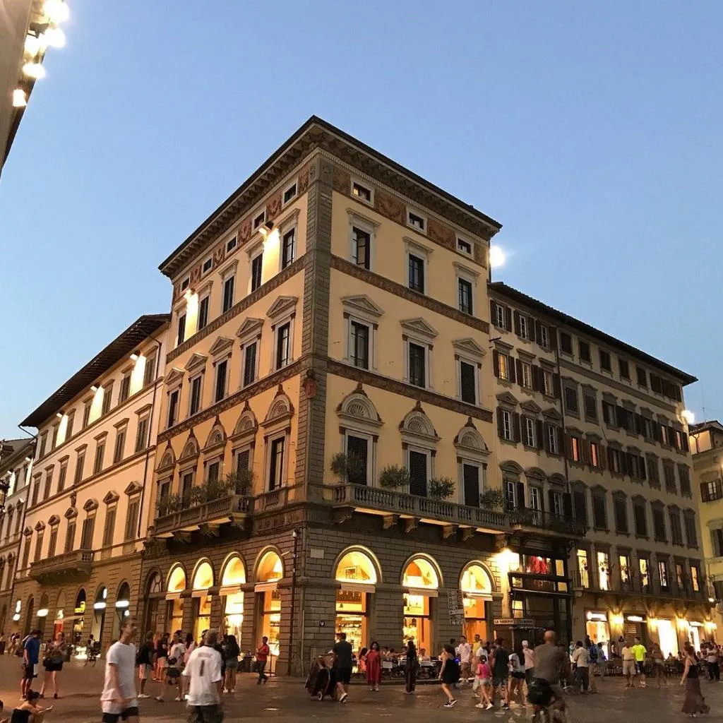 Photograph of Palazzo Gamba Apartments al Duomo
