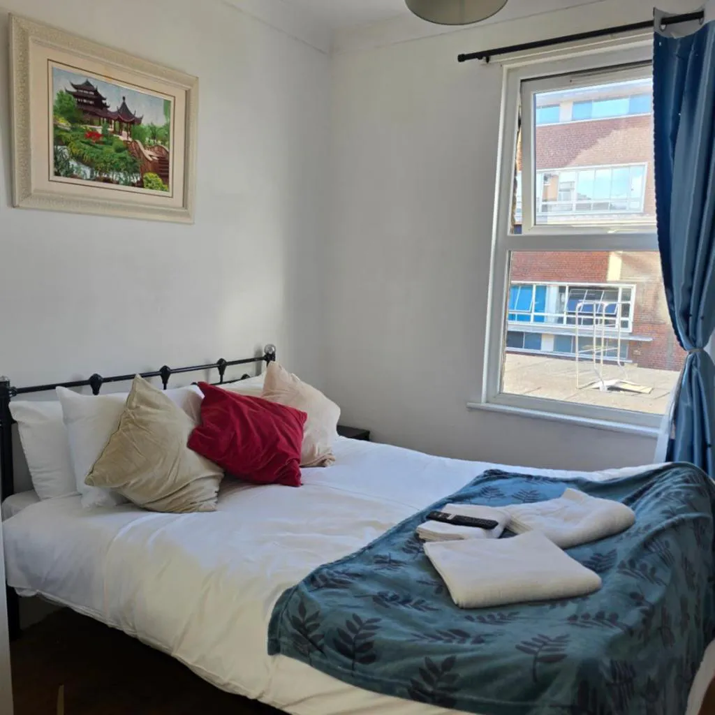 Photograph of Stratford Lodge BnB London