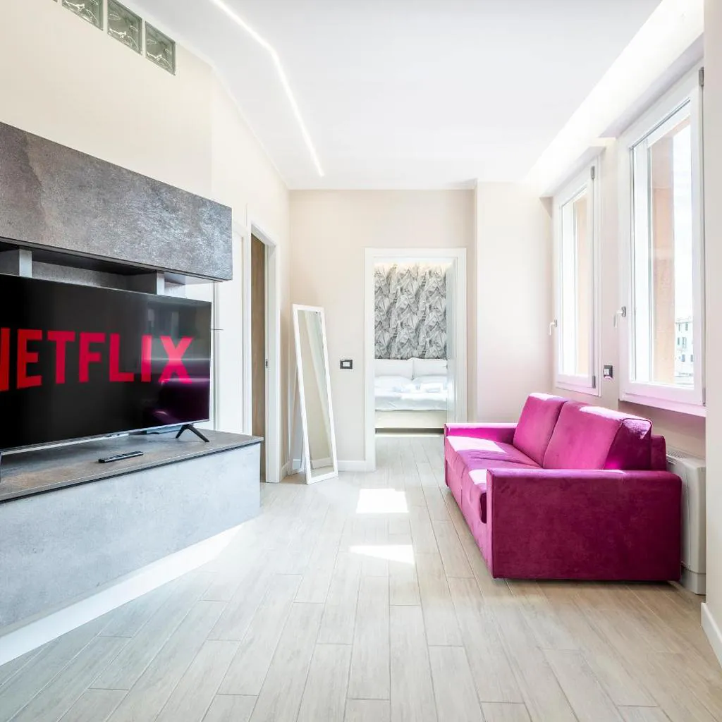 Photograph of 5 Minuti Stazione Luxury Firenze - Modern & Stylish Apartment