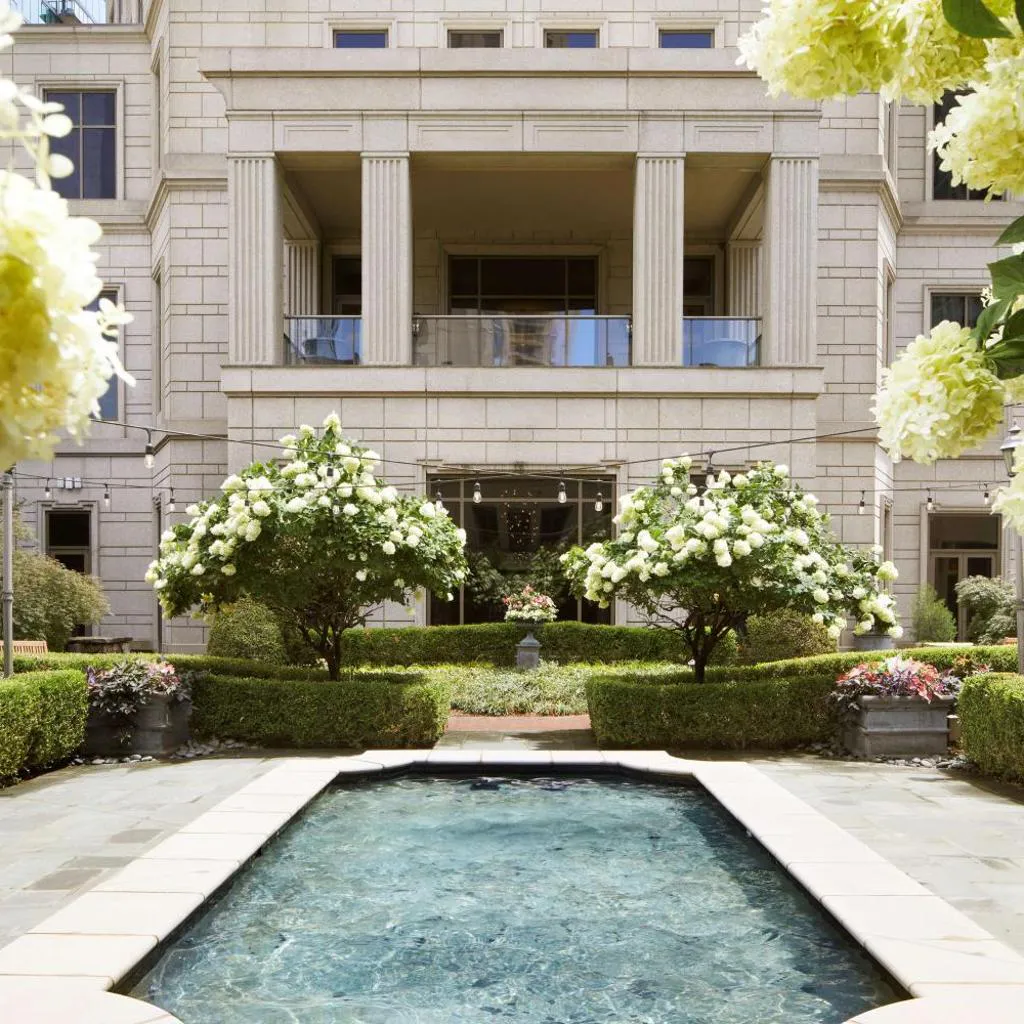 Photograph of Waldorf Astoria Atlanta Buckhead