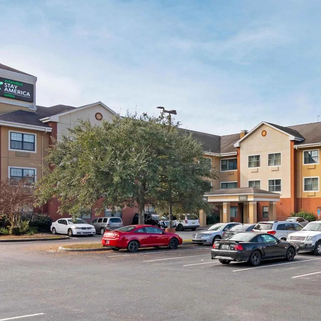 Photograph of Extended Stay America Suites - Savannah - Midtown