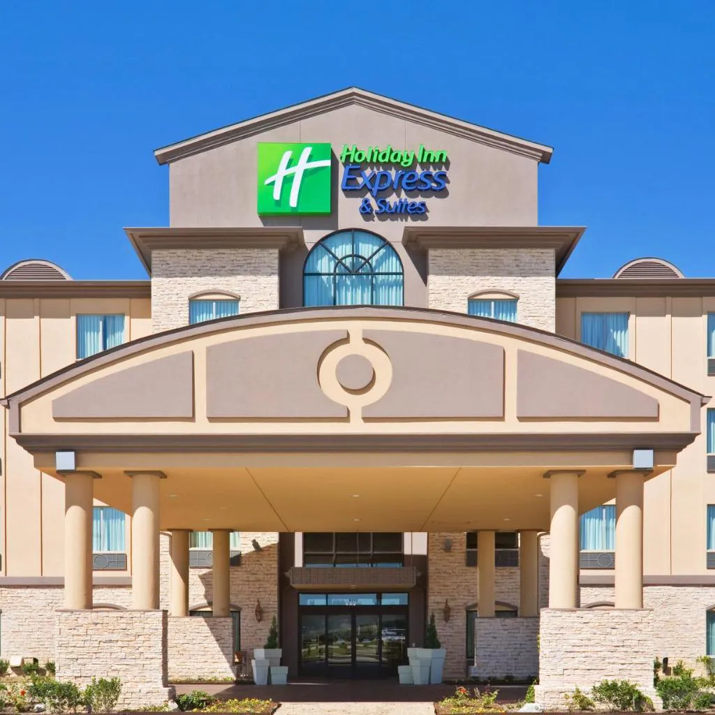 Photograph of Holiday Inn Express & Suites Dallas East - Fair Park by IHG