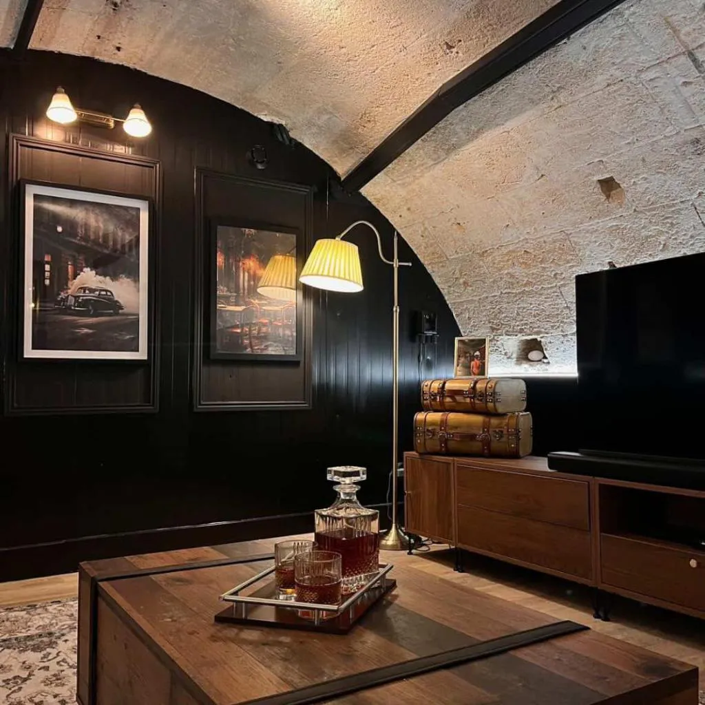 Photograph of L'ARCADE SECRETE Appartement climatisé, Jacuzzi, Borne d'arcade Bordeaux centre