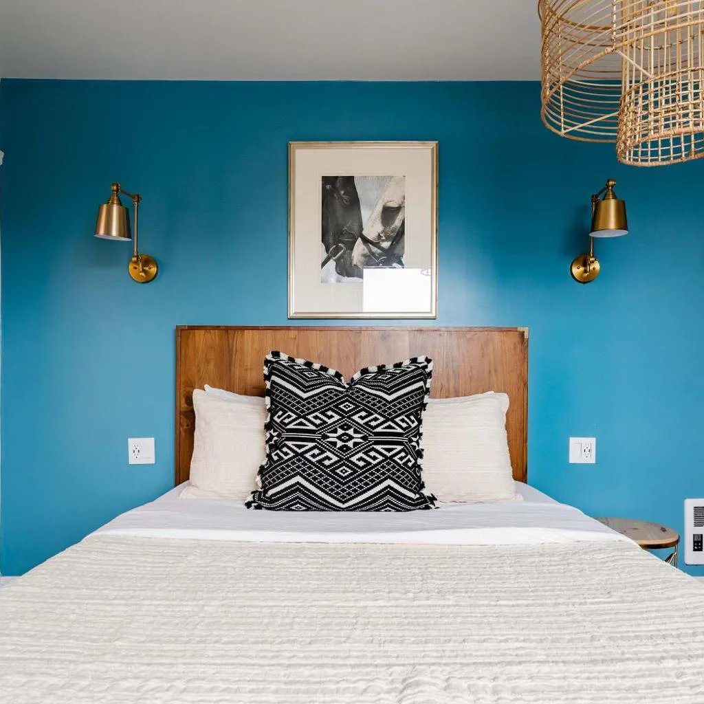 Photograph of Stay Portland - Sophisticated 2BR - Prime NW 23rd Location