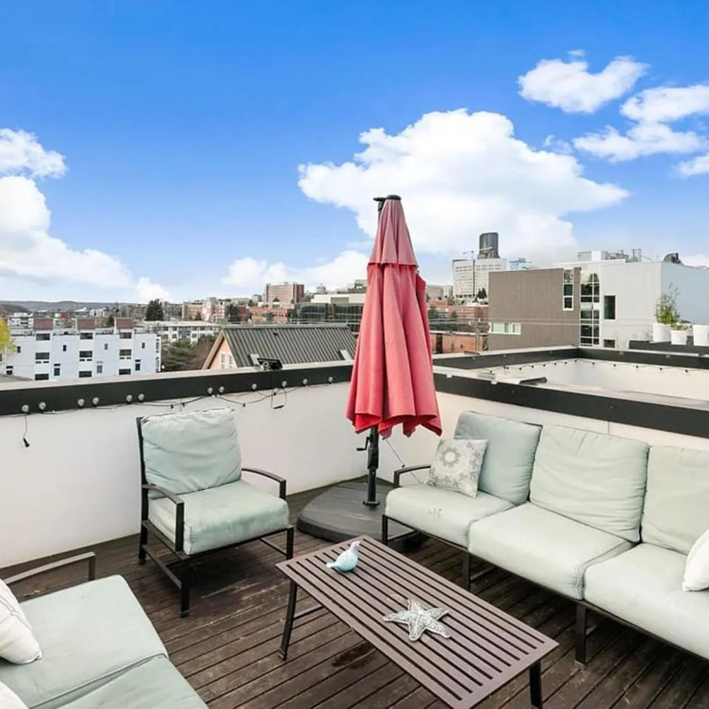 Photograph of Perch - Centro house F
