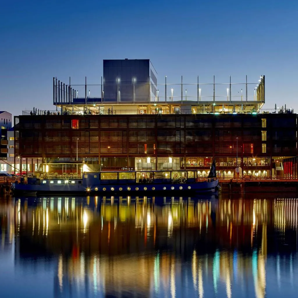 Photograph of Radisson Blu Hotel Bordeaux
