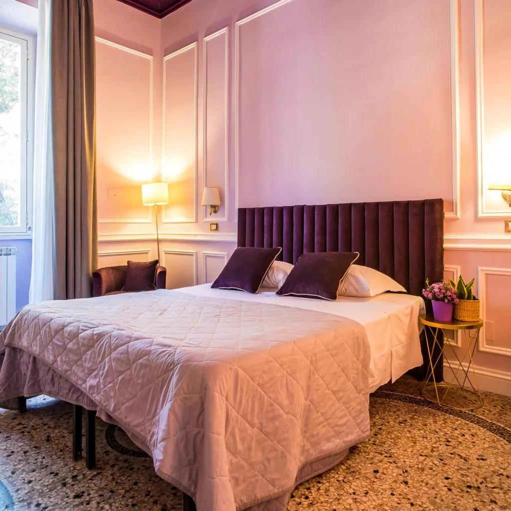 Photograph of Hold Rome - Luxury Suites