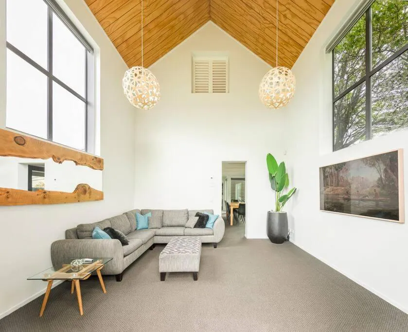 Photograph of Inner City House - Great Location!