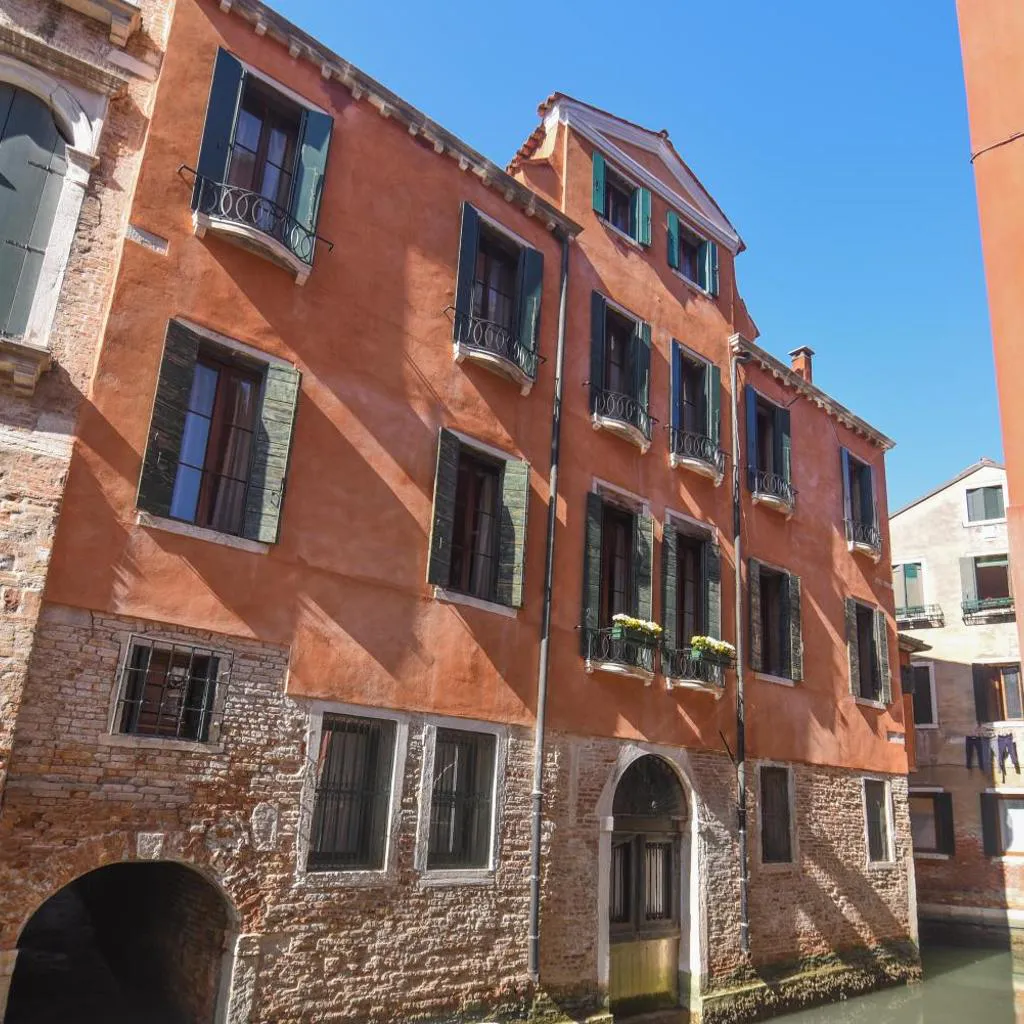 Photograph of Palazzetto San Lio, Rialto