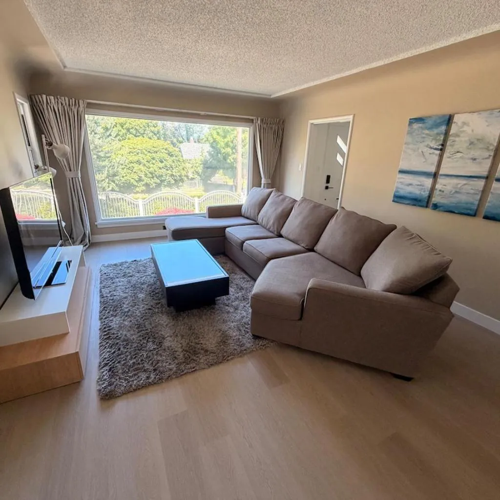 Photograph of Heart of Vancouver! Newly renovated home