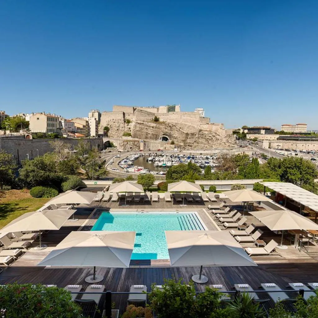 Photograph of Radisson Blu Hotel Marseille Vieux Port