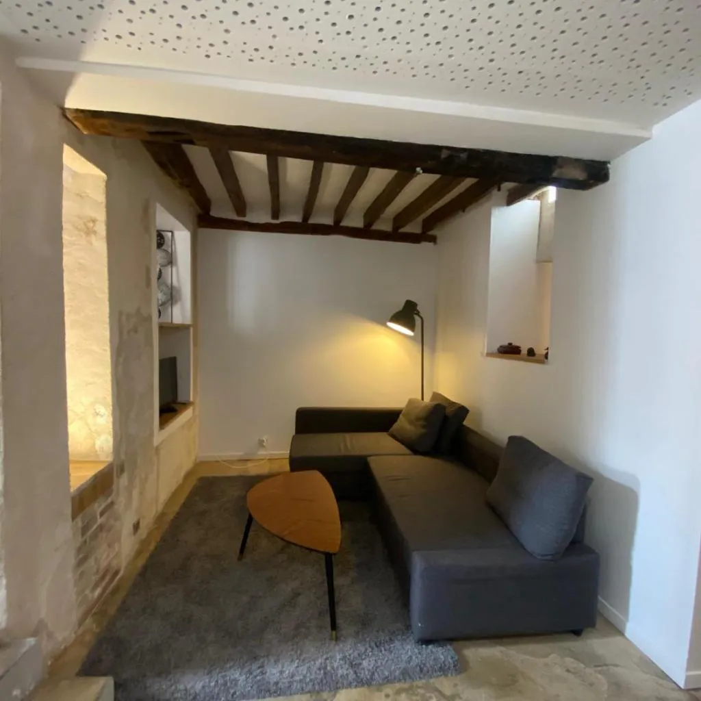 Photograph of Appartement Atypique Cosy et Hyper Centre Paris 10eme près du Canal Saint-Martin