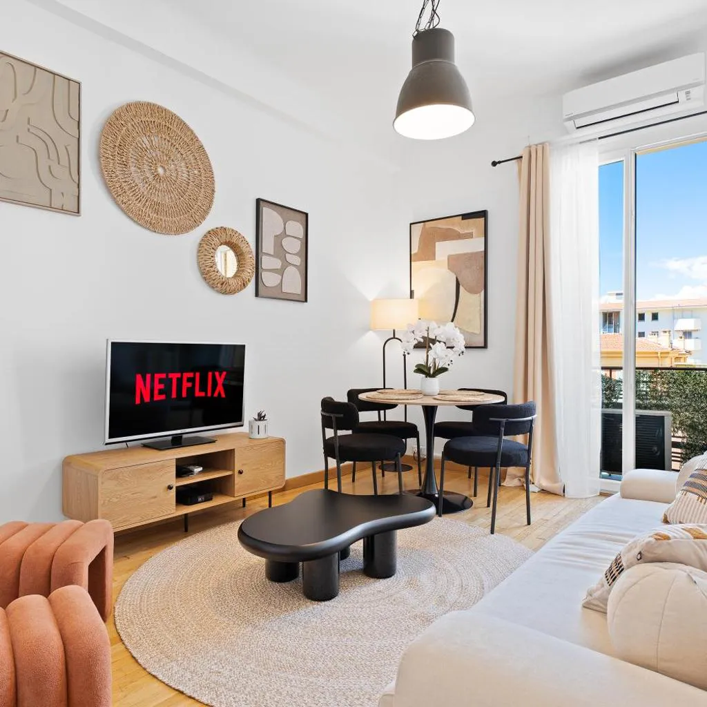 Photograph of Nice Renting - ARSON - Chic & Modern Design 2-Bedroom AC Port Nice