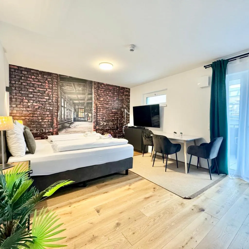 Photograph of Wohnung mit Balkon und Parkplatz