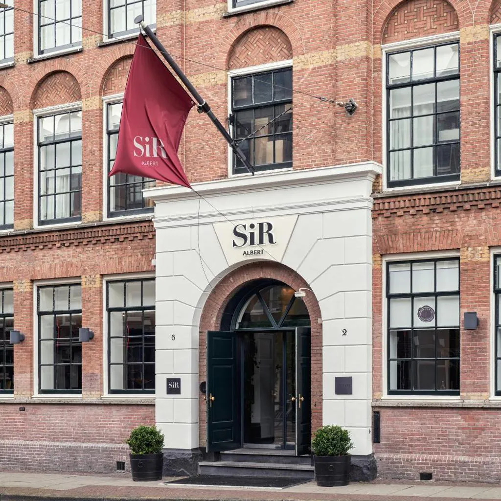 Photograph of Sir Albert Hotel, part of Sircle Collection