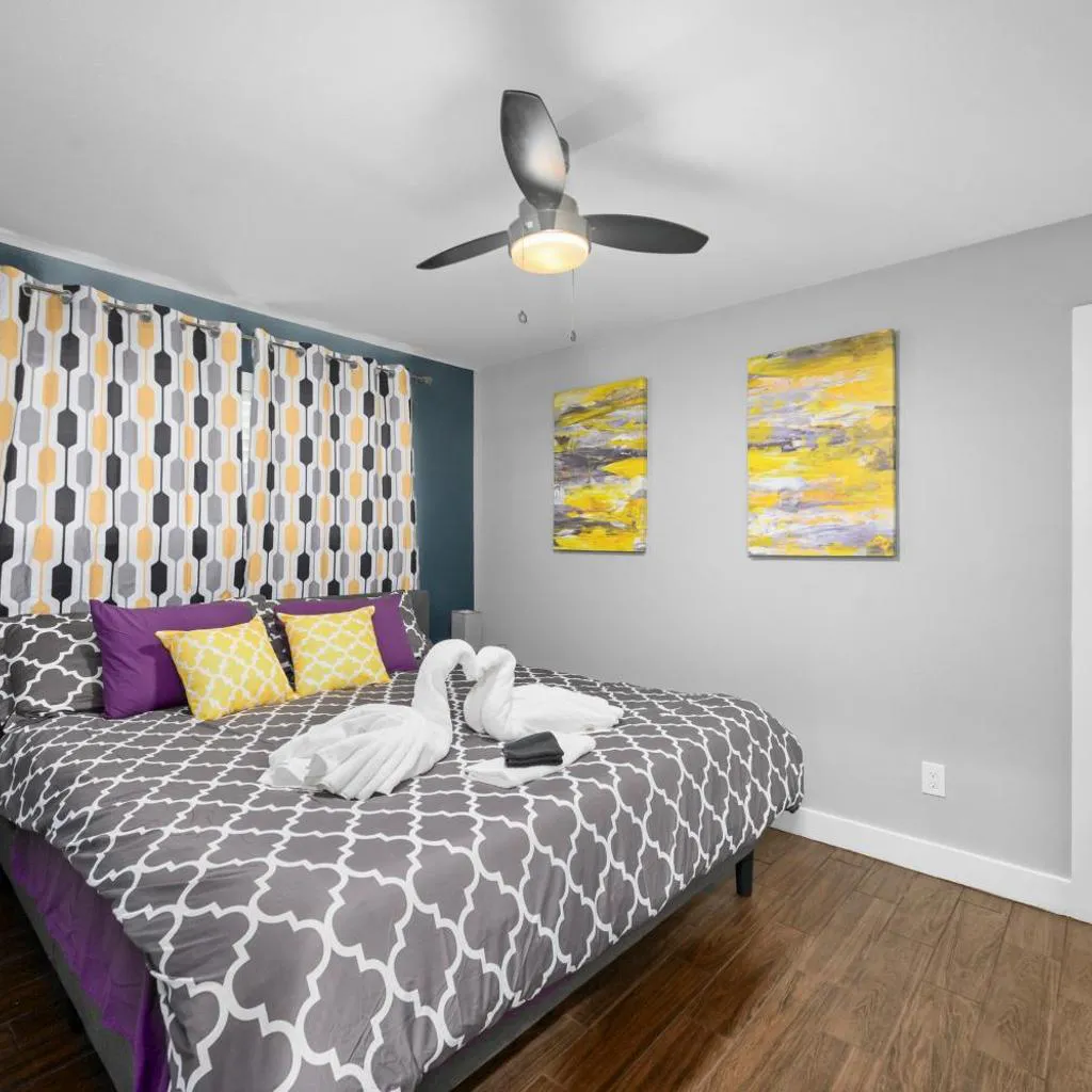 Photograph of Stylish 1BR Apt - Steps from NRG and Texas Med Center
