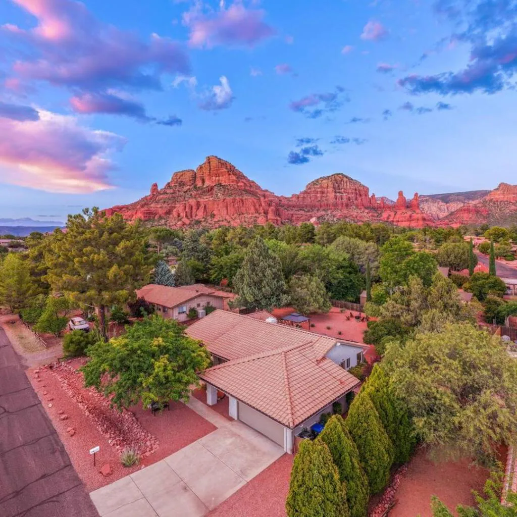 Photograph of Vista Bonita | Views, Spa, Trailheads, Firepits