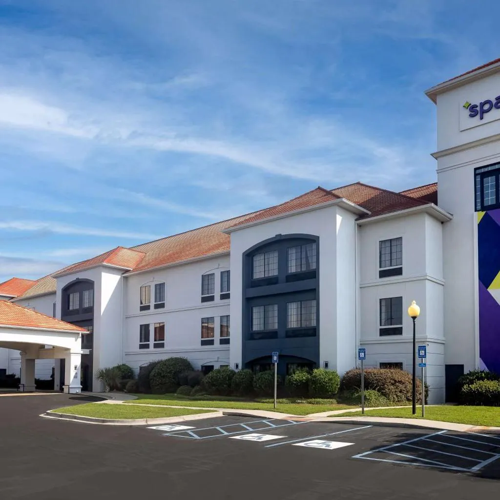 Photograph of Spark by Hilton Savannah Airport