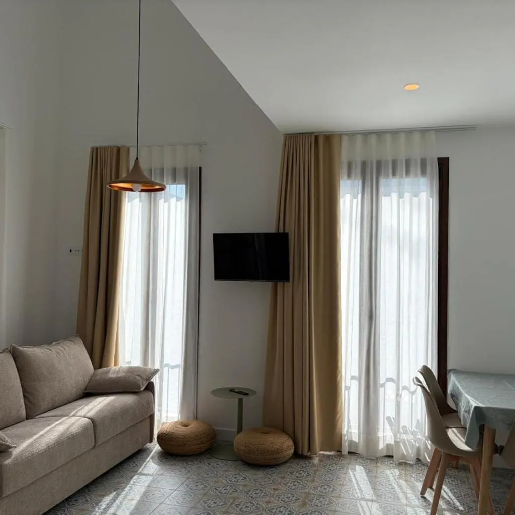 Photograph of Saler by JD Apartments