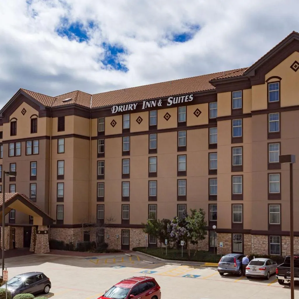 Photograph of Drury Inn & Suites San Antonio North Stone Oak