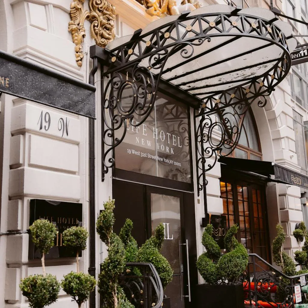 Photograph of Life Hotel New York