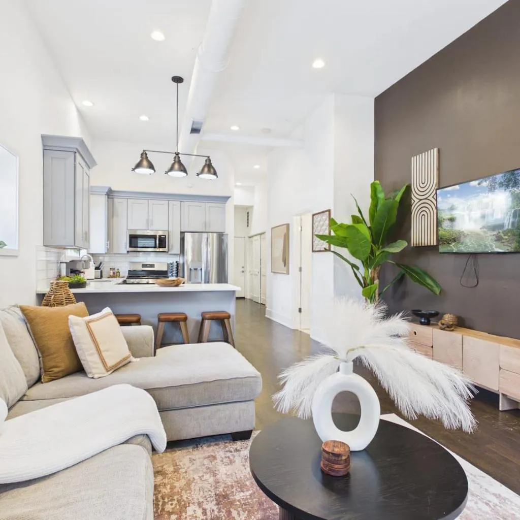 Photograph of Bright & Spacious Boho Oasis A Warm Retreat