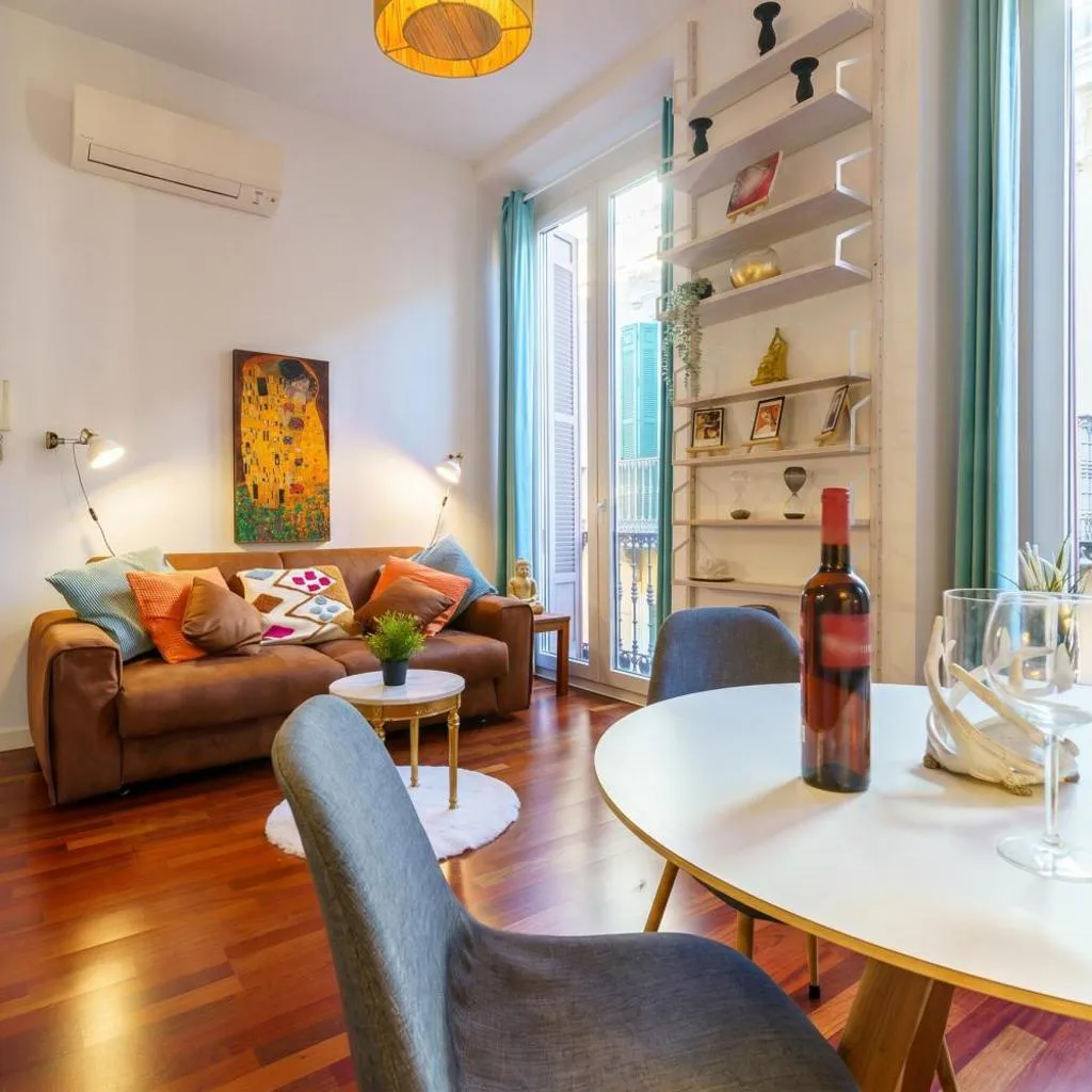 Photograph of Málaga Center Old Town - Happy Rentals