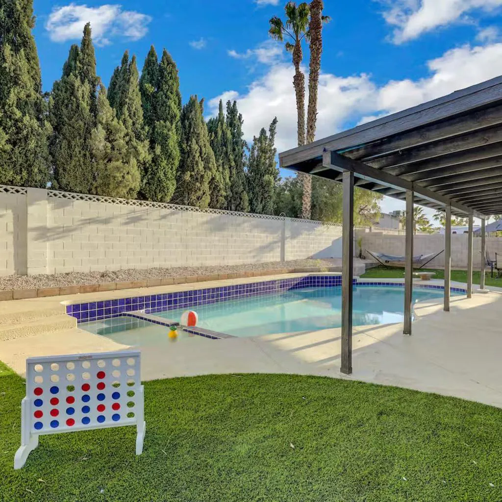 Photograph of Vegas Poolside Escape
