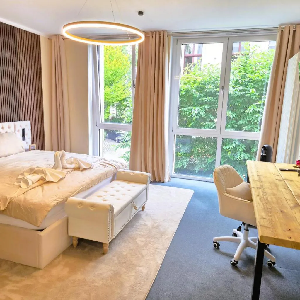 Photograph of Boutique-Residenz Dresden mit 3 SZ für 6 Gäste