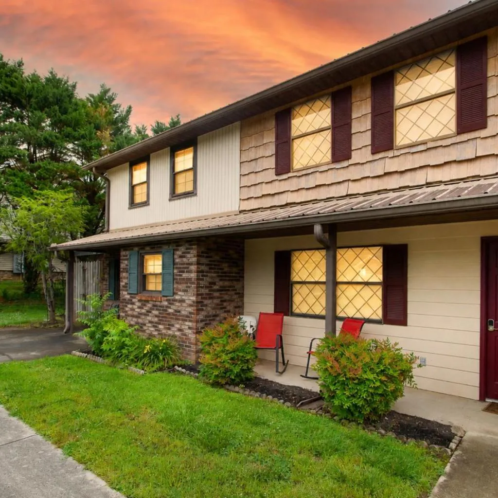 Photograph of Hearthstone Lodge Family Pet Friendly Home