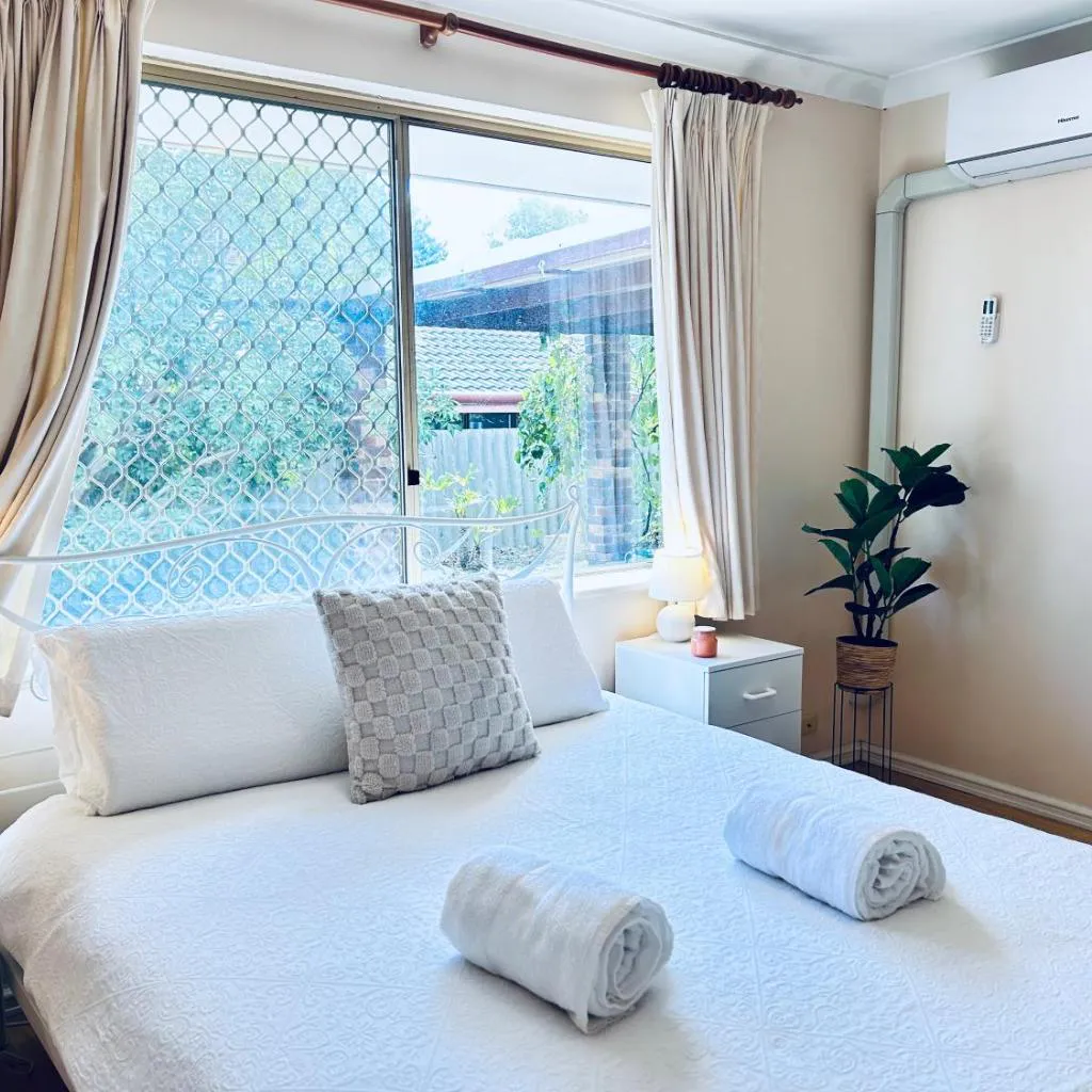 Photograph of Pet friendly home near Adventure World Fiona Murdoch
