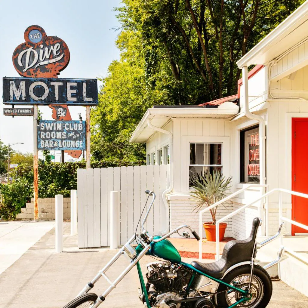 Photograph of The Dive Motel and Swim Club