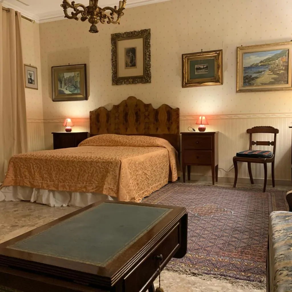 Photograph of Domus Diocleziano