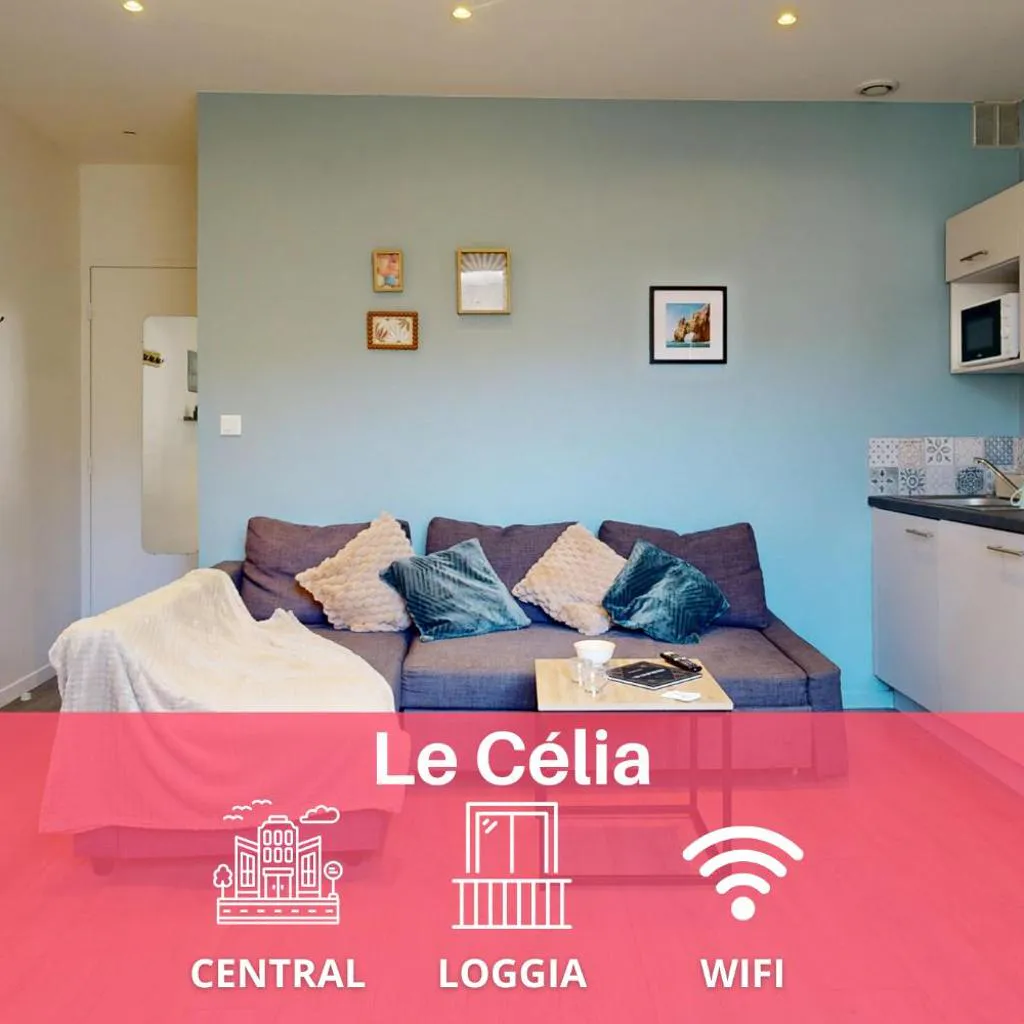 Photograph of Le Célia by expat renting - Balcon - Netflix