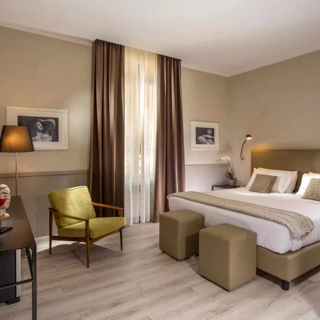 Photograph of Nazionale 51 L Rooms